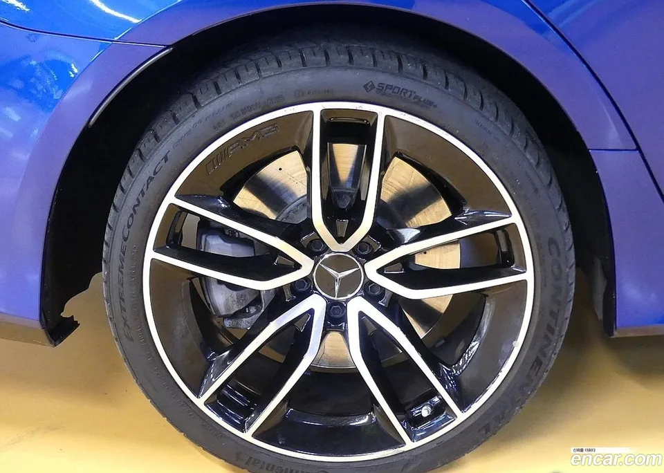 Mercedes-Benz CLS-Class AMG CLS53 4MATIC+ 2023 — миниатюра 2