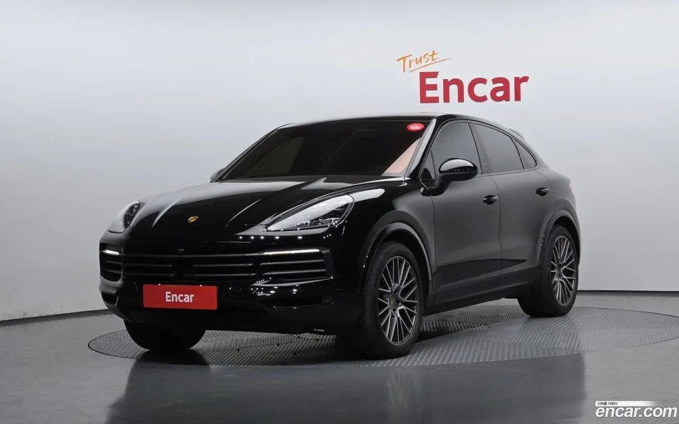 Porsche Cayenne 3.0 2022 — фото 1, купить с доставкой в Москву