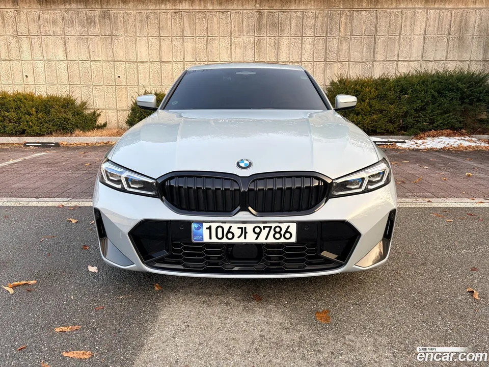 BMW 3 Series 320i M 2024 — миниатюра 3
