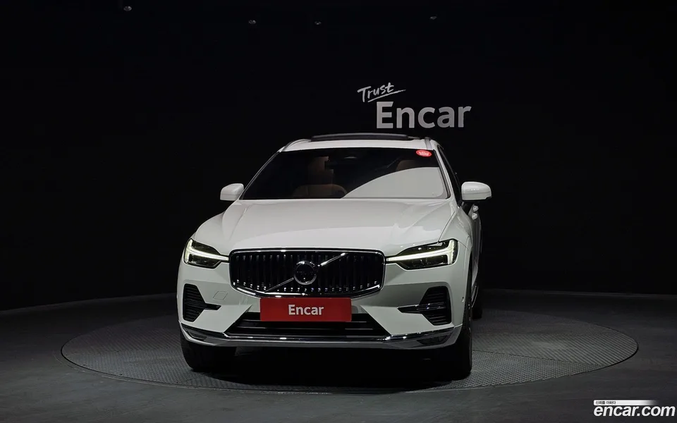 Volvo XC60 B5 2024 — миниатюра 3