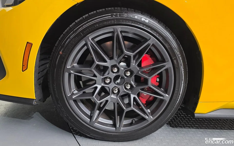 Ford Mustang 5.0 GT 2024 — миниатюра 2