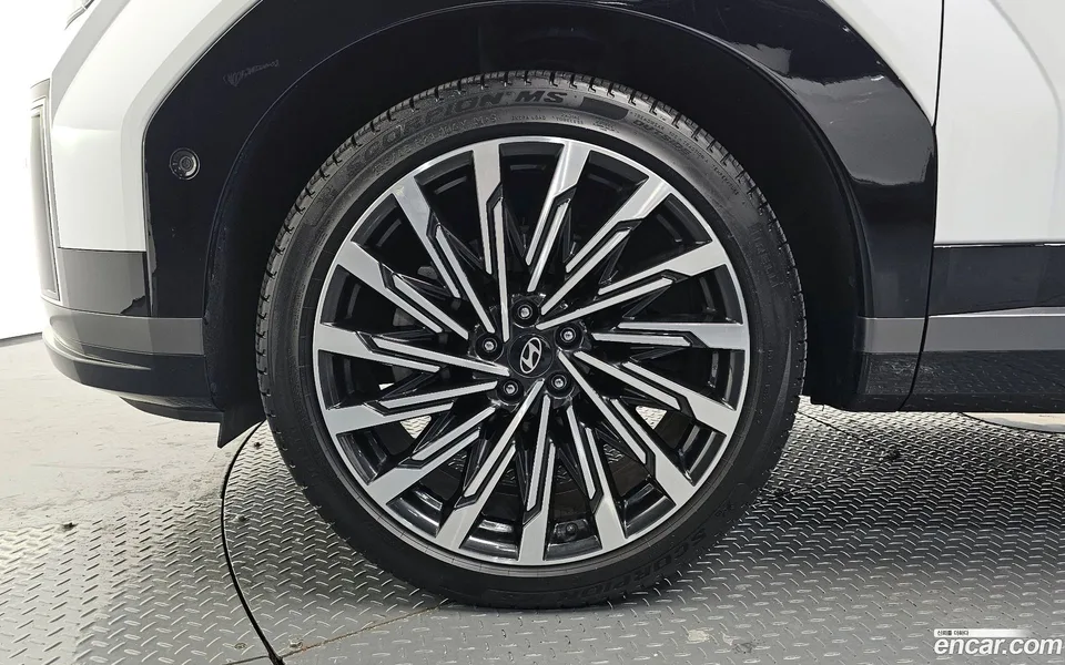 Hyundai SantaFe 2.5T 2WD 2024 — миниатюра 2