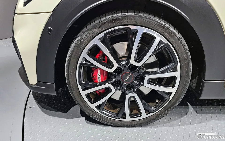 MINI Cooper S JCW 2022 — миниатюра 2