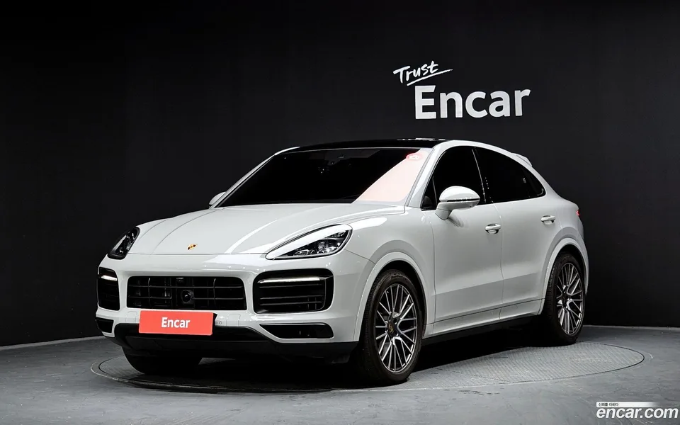 Porsche Cayenne 3.0 2023 — фото 1, купить с доставкой в Москву