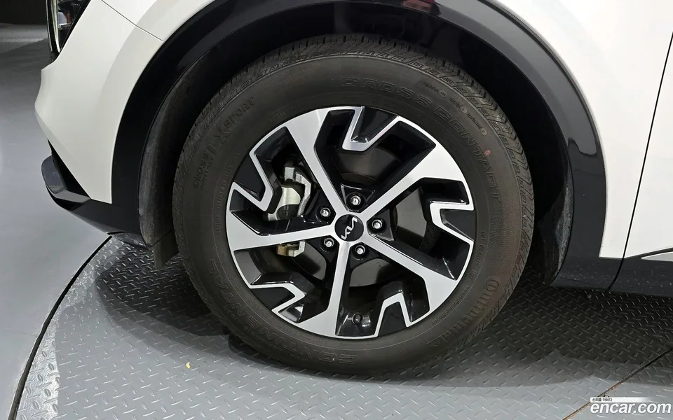 Kia Sportage Hybrid 2WD 2022 — миниатюра 2