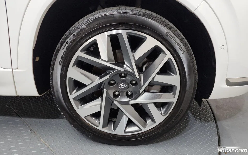 Hyundai SantaFe 2.5T 4WD 2022 — миниатюра 2