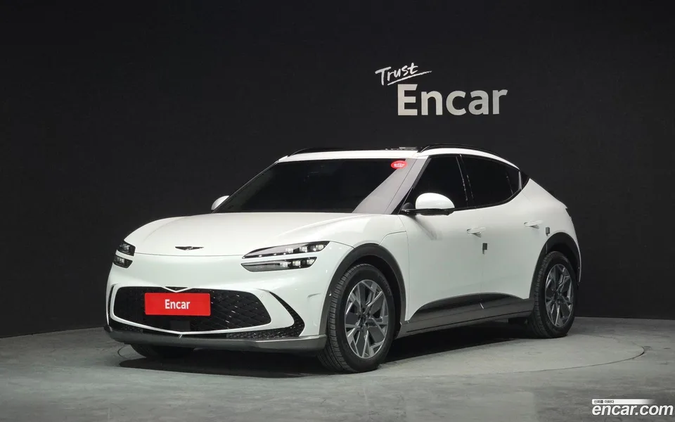 Genesis GV60 2022 — фото 1, купить с доставкой в Москву