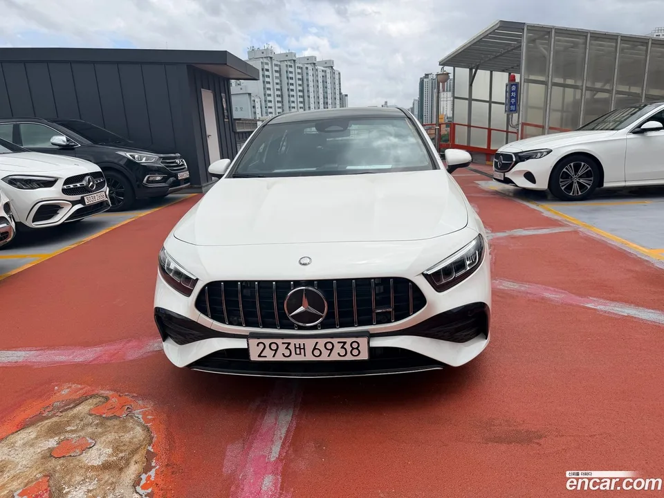 Mercedes-Benz A-Class AMG A35 S AMG 4MATIC 2024 — thumbnail 2