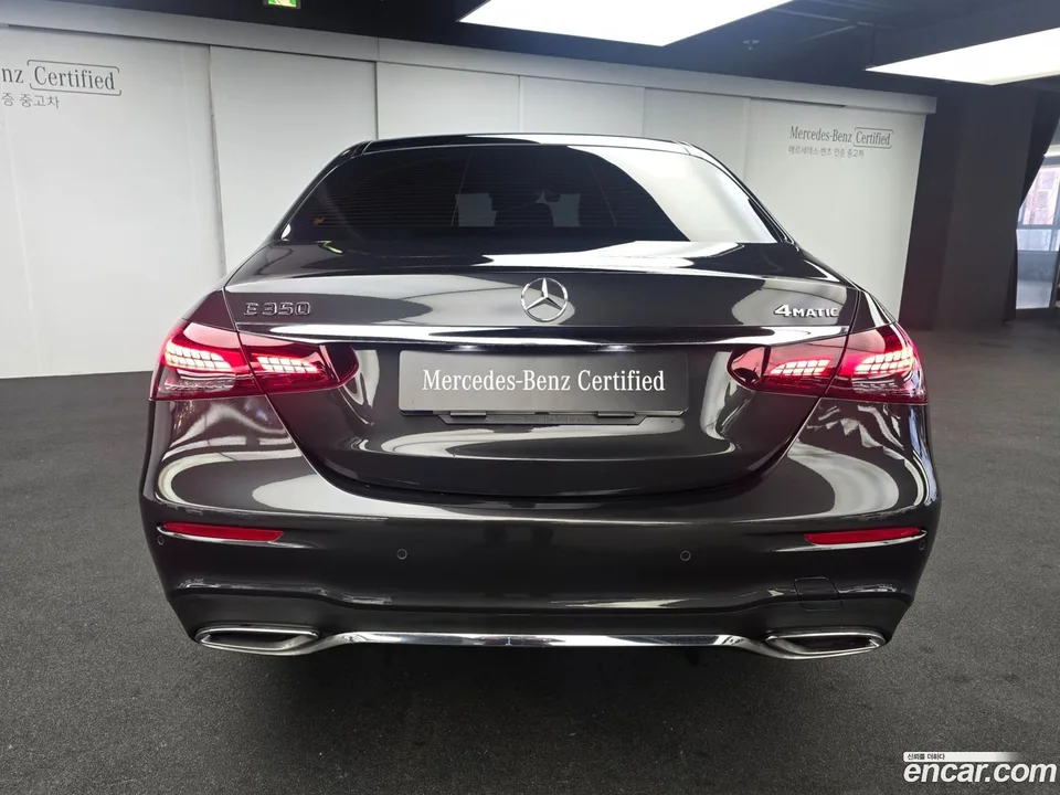 Mercedes-Benz E-Class E350 4MATIC AMG Line 2022 — миниатюра 4