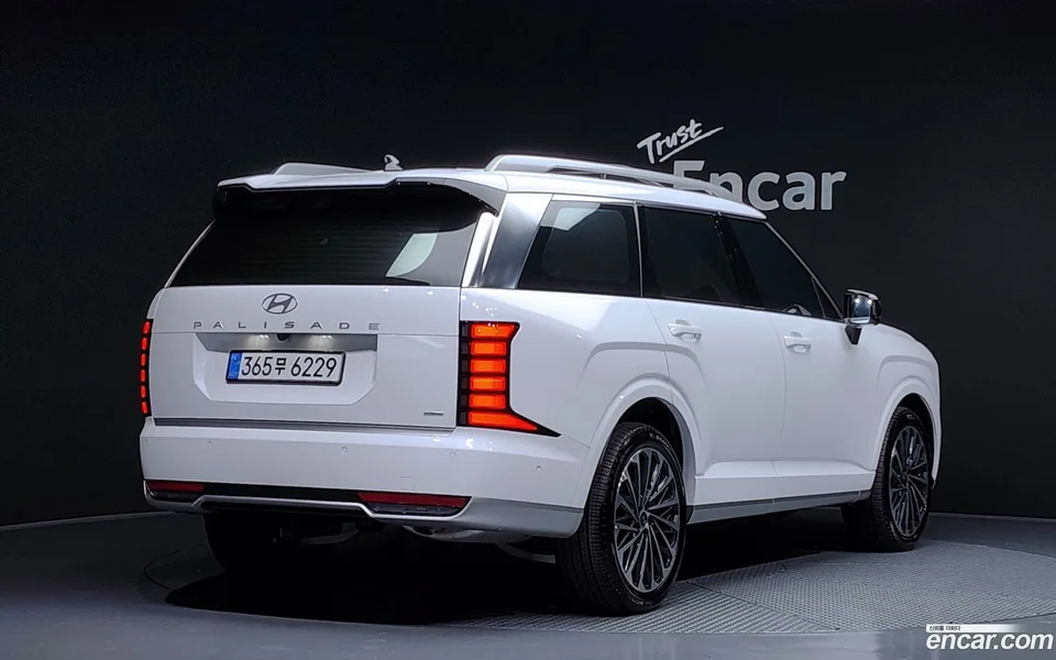Hyundai Palisade HEV 2.5T 4WD 7 2025 — миниатюра 2
