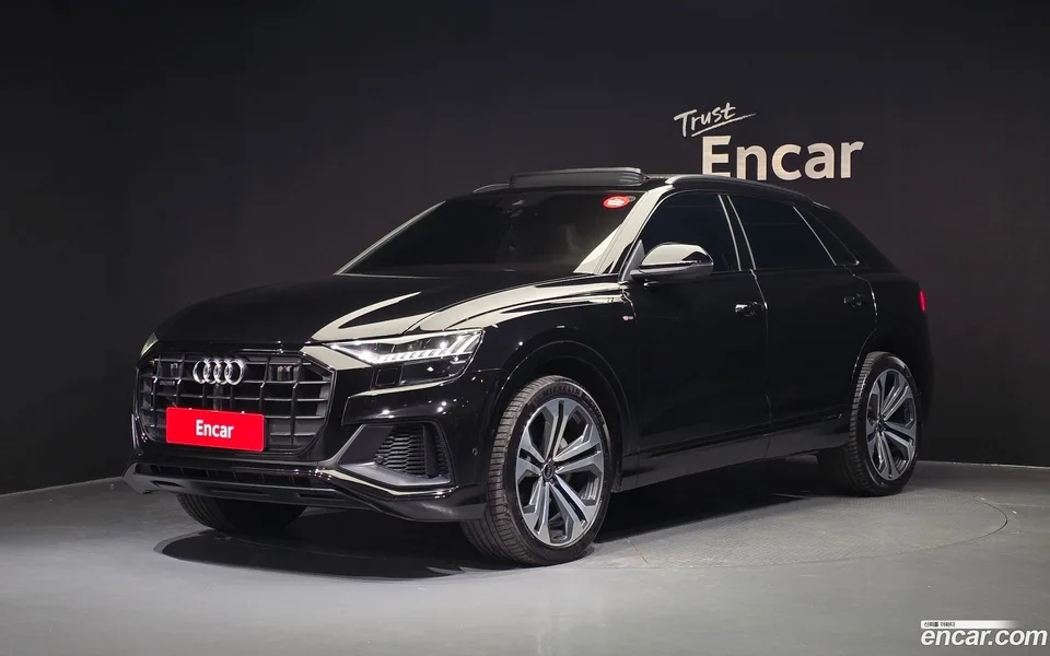 Audi Q8 (4M) 55 TFSI 2022 — фото 1, купить с доставкой в Москву