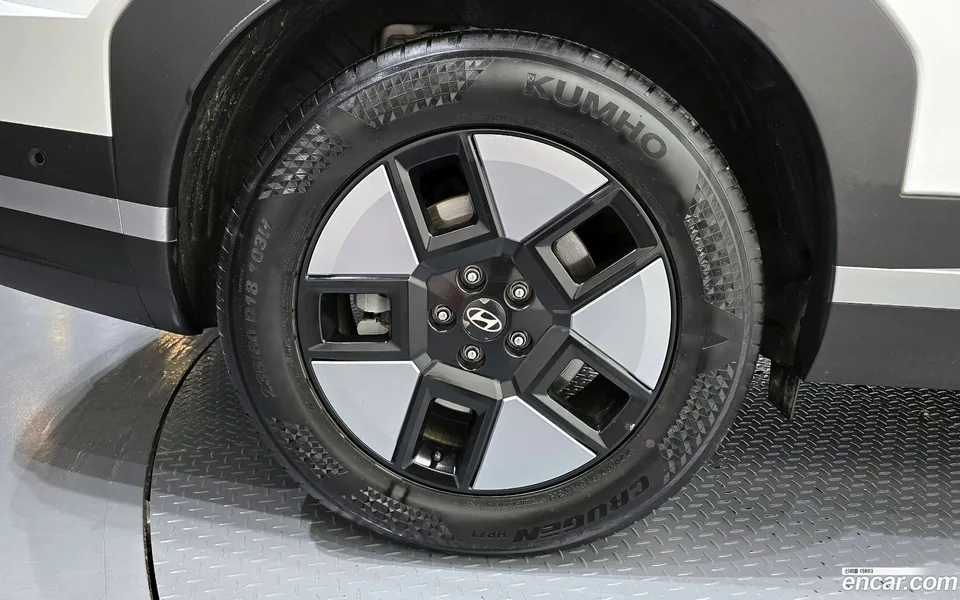 Hyundai SantaFe HEV 1.6 2WD 2023 — миниатюра 5
