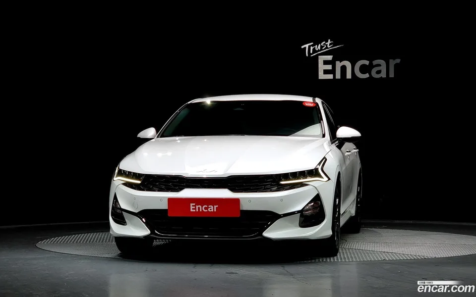 Kia K5 1.6 2023 — миниатюра 3