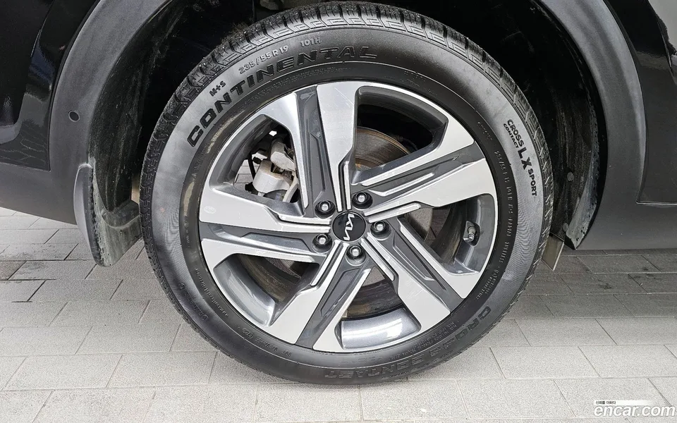 Kia Sorento HEV 1.6 4WD 2022 — миниатюра 2