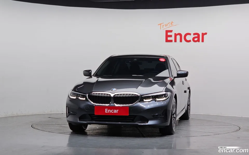 BMW 3 Series 320i 2022 — миниатюра 3