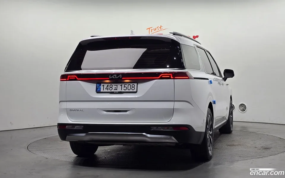 Kia Carnival 9 2022 — миниатюра 4