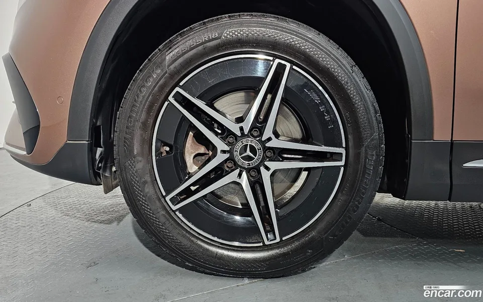 Mercedes-Benz EQA EQA250 AMG 2022 — миниатюра 2