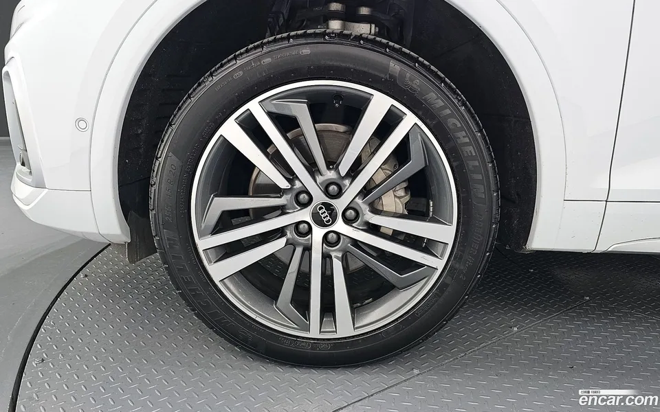 Audi Q5 40 TDI 2023 — миниатюра 5