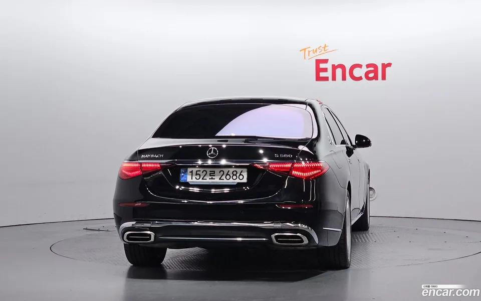 Mercedes-Benz S-Class S580 4MATIC 2024 — thumbnail 3
