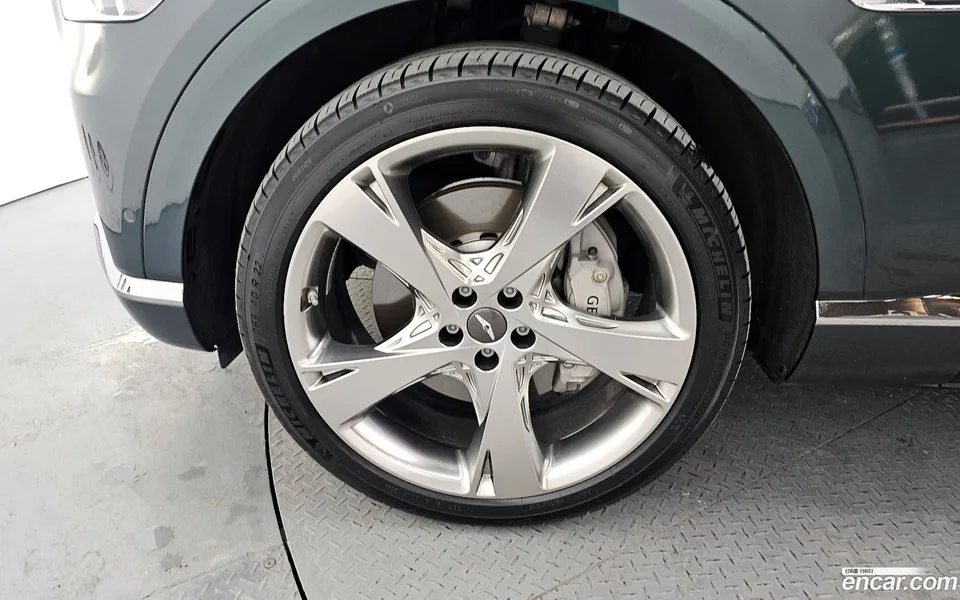 Genesis GV80 2.5T AWD 2022 — миниатюра 2