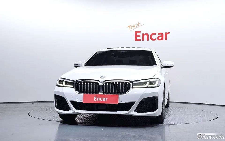 BMW 5 Series 523d M 2022 — миниатюра 3