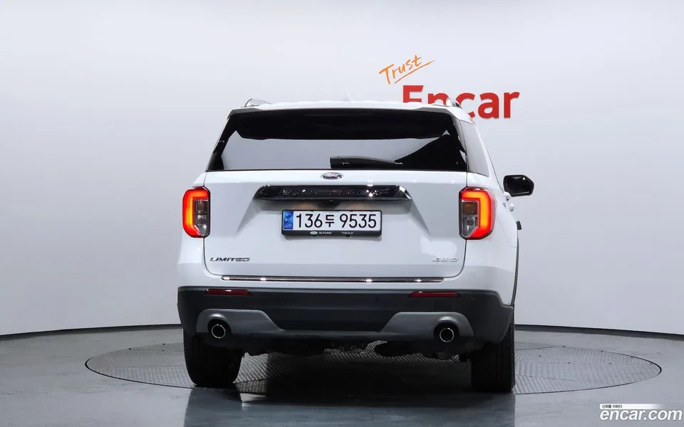 Ford Explorer 2.3 4WD 2023 — миниатюра 4