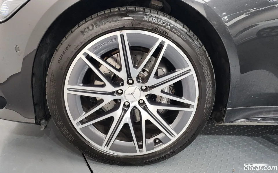 Mercedes-Benz AMG GT 4 43 4MATIC+ 2022 — миниатюра 2