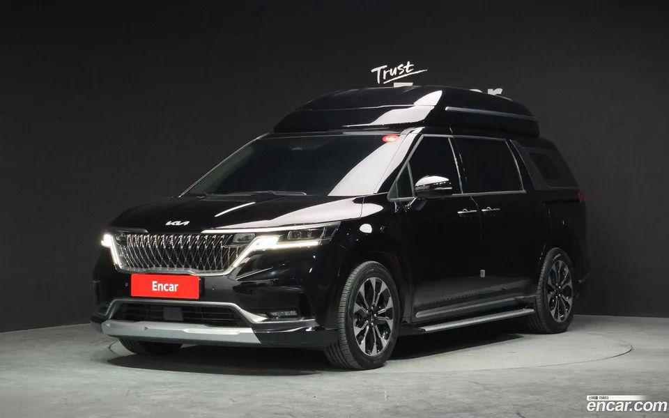 Kia Carnival 9 2022 — фото 1, купить с доставкой в Москву
