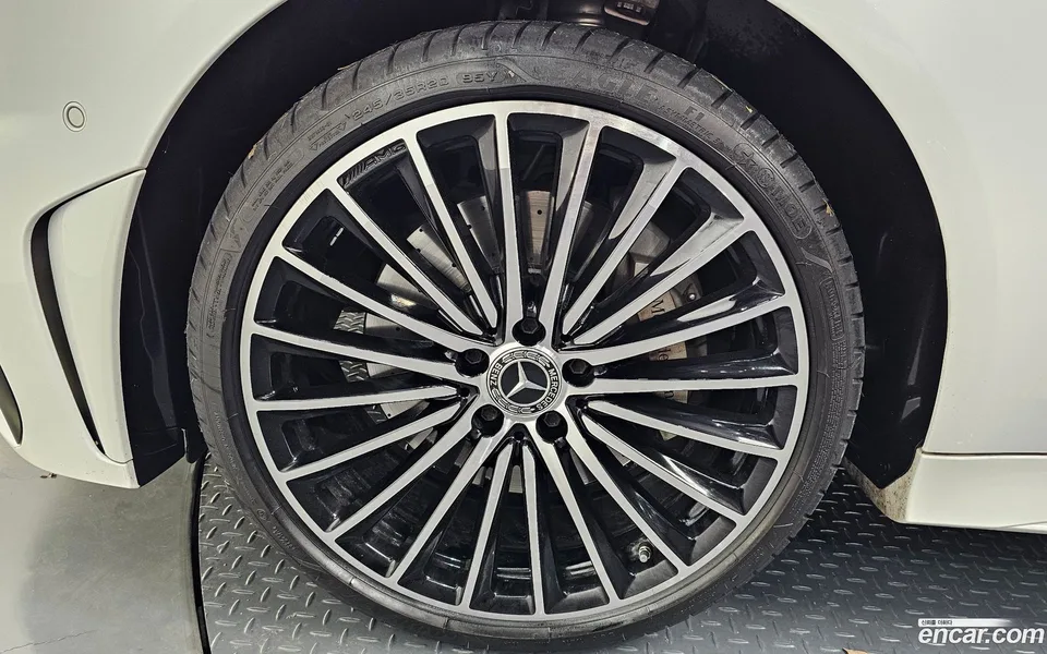 Mercedes-Benz CLS-Class CLS450 4MATIC 2023 — миниатюра 2