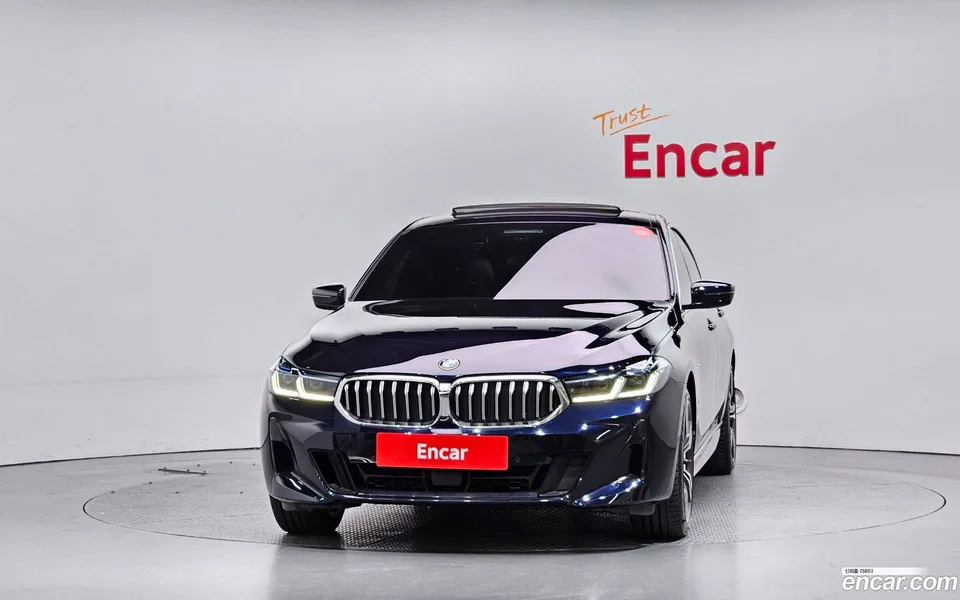 BMW 6 Series GT 630i xDrive M 2022 — миниатюра 3