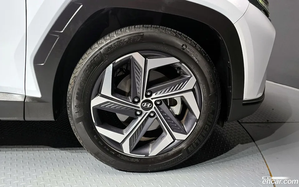Hyundai Tucson 1.6 2WD 2023 — миниатюра 2