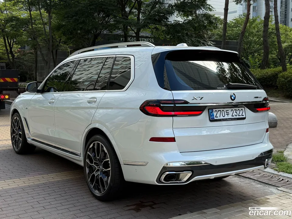 BMW X7 xDrive 40i M 6 2025 — миниатюра 5