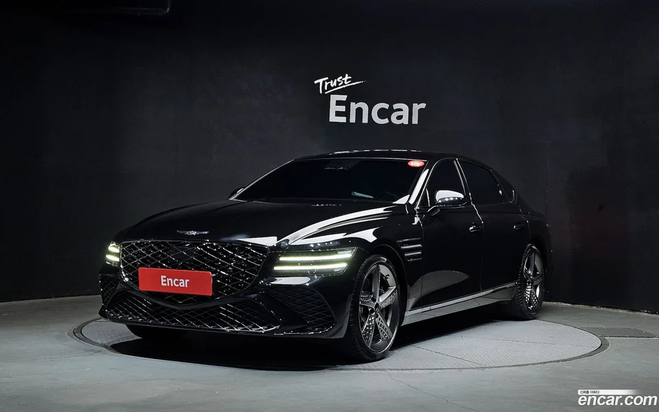Genesis G80 2.5 AWD 2025 — фото 1, купить с доставкой в Москву