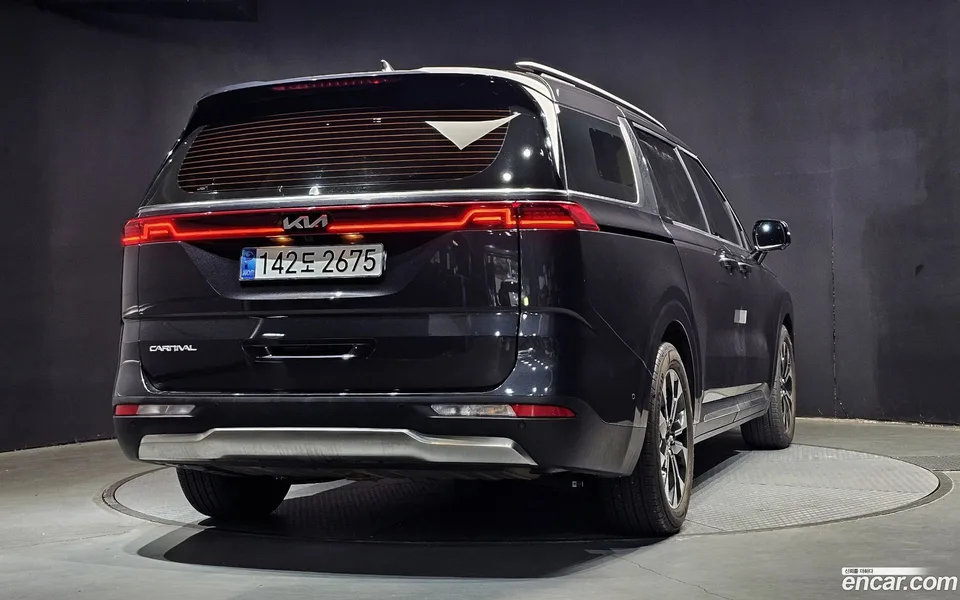 Kia Carnival 9 2022 — миниатюра 2