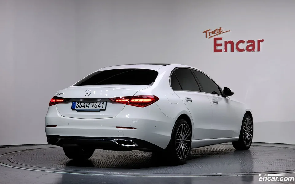 Mercedes-Benz C-Class C200 2025 — миниатюра 2