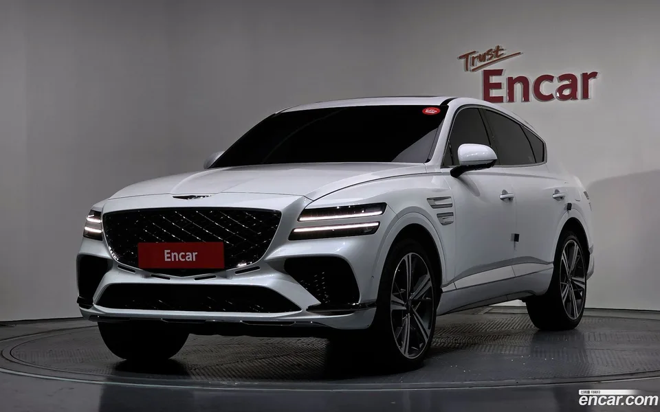 Genesis GV80 Coupe 2.5T AWD 2023 — фото 1, купить с доставкой в Москву