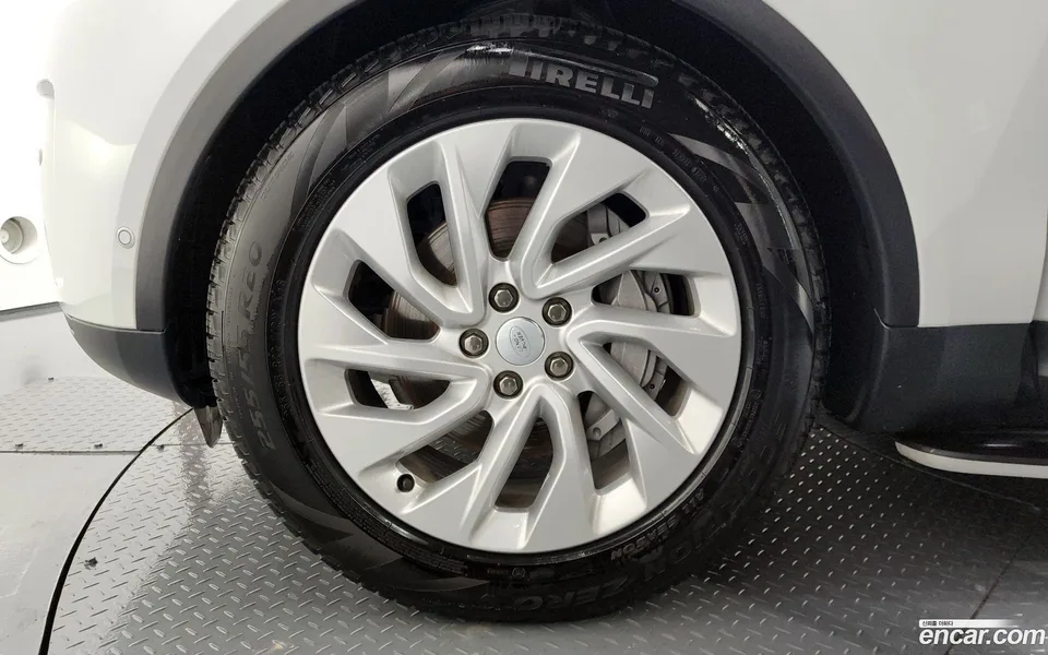 Land Rover Discovery D250 S 2024 — миниатюра 5