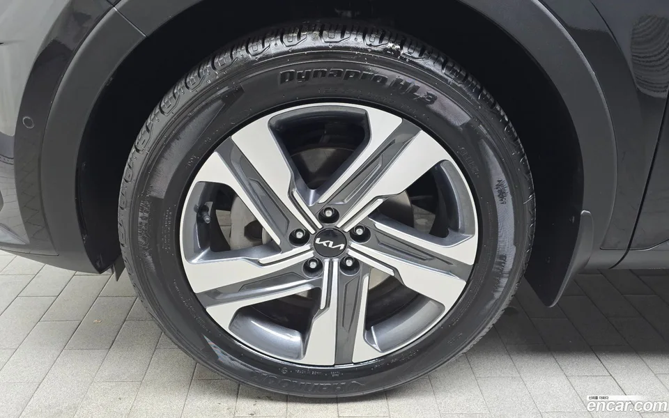 Kia Sorento HEV 1.6 2WD 2022 — миниатюра 5