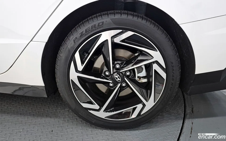Hyundai Sonata The Edge Hybrid 2024 — миниатюра 2