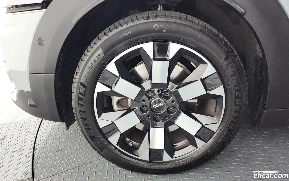 MINI Cooper S Countryman ALL4 2022 — миниатюра 2