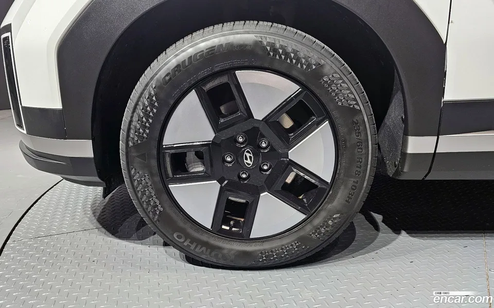 Hyundai SantaFe HEV 1.6 2WD 2023 — миниатюра 5
