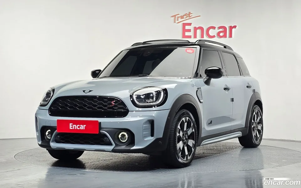 MINI Cooper S Countryman ALL4 2022 — фото 1, купить с доставкой в Москву