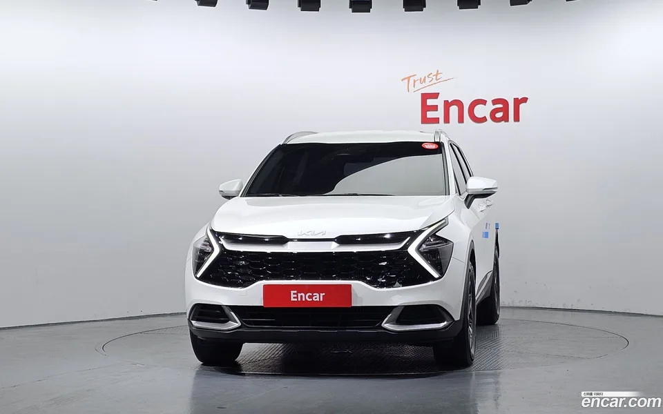 Kia Sportage 2.0 2WD 2022 — миниатюра 3
