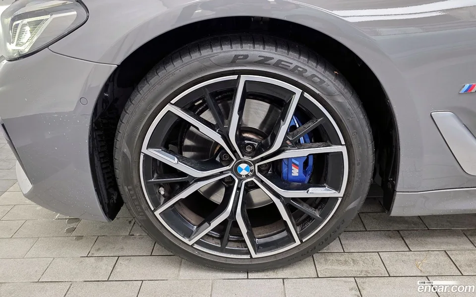 BMW 5 Series 530i M 2022 — миниатюра 5