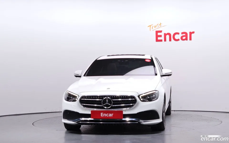 Mercedes-Benz E-Class E250 2022 — миниатюра 3
