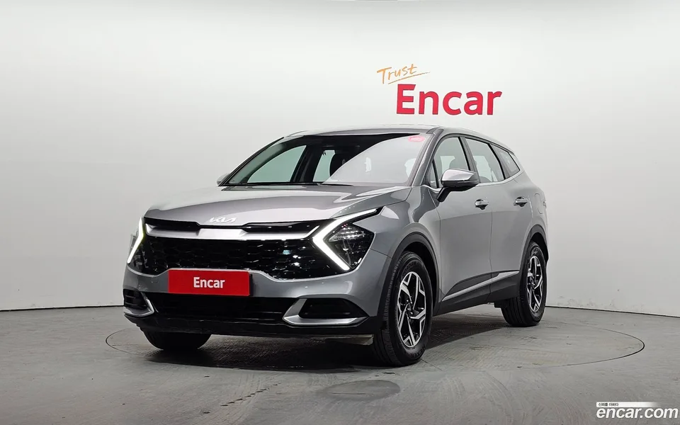 Kia Sportage 2.0 4WD 2023 — фото 1, купить с доставкой в Москву