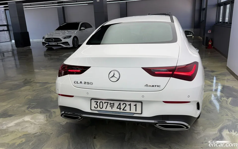 Mercedes-Benz CLA-Class CLA250 4MATIC 2025 — миниатюра 4