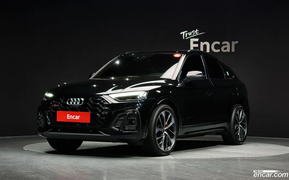 Audi SQ5 3.0 TFSI 2023 — фото 1, купить с доставкой в Москву
