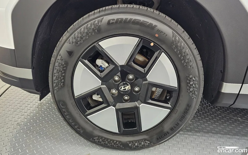 Hyundai SantaFe HEV 1.6 2WD 2023 — миниатюра 2