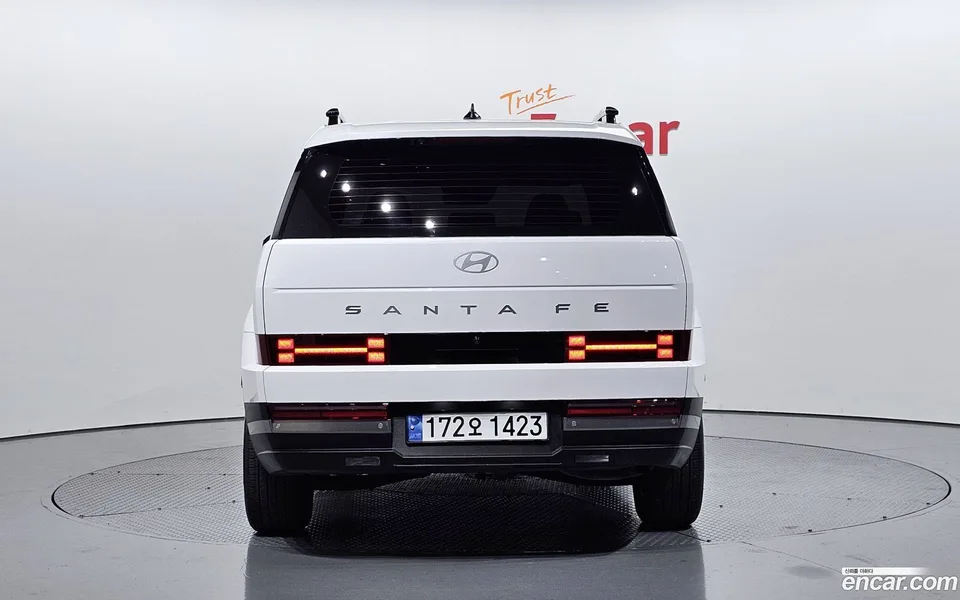 Hyundai SantaFe HEV 1.6 2WD 2023 — миниатюра 4